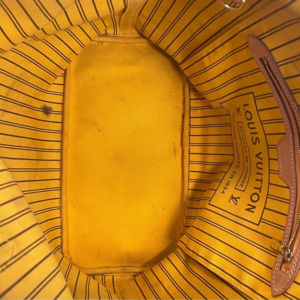 AUTHENTIC Louis Vuitton Rare Mimosa Yellow Lining Neverfull MM - Picture 15 of 15